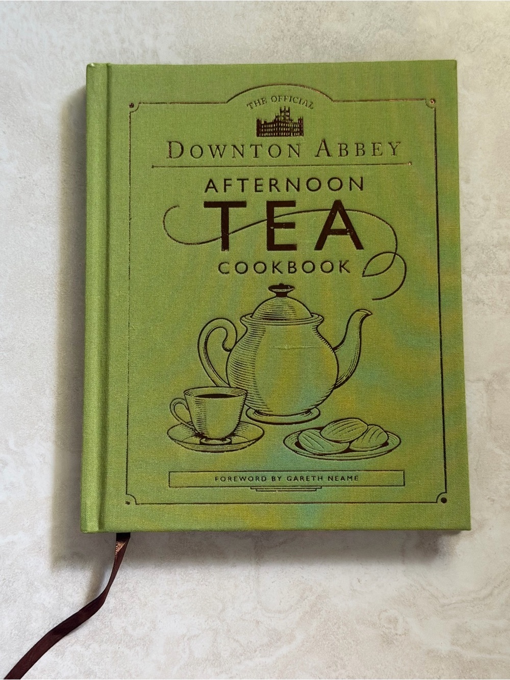 Downton Abbey Afternoon Tea Cookbook - Green Cover
